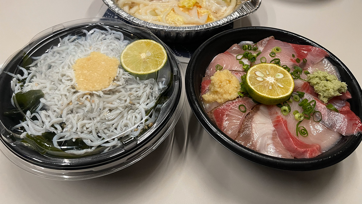 しらす丼ブリ丼