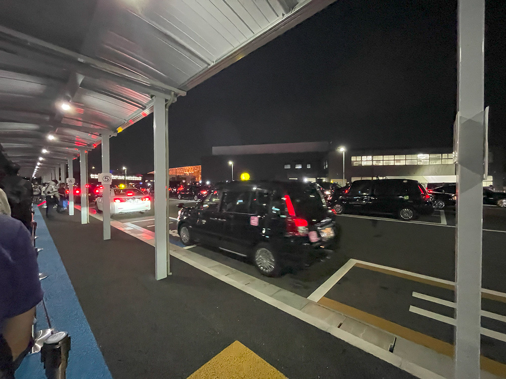 タクシー乗り場