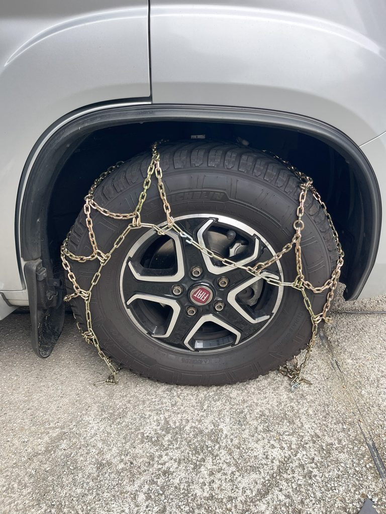 スノーチェーン