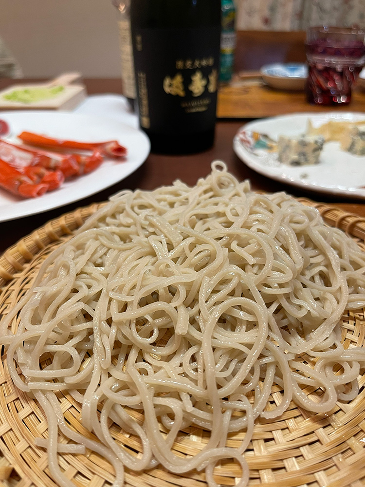 湯がきたての蕎麦